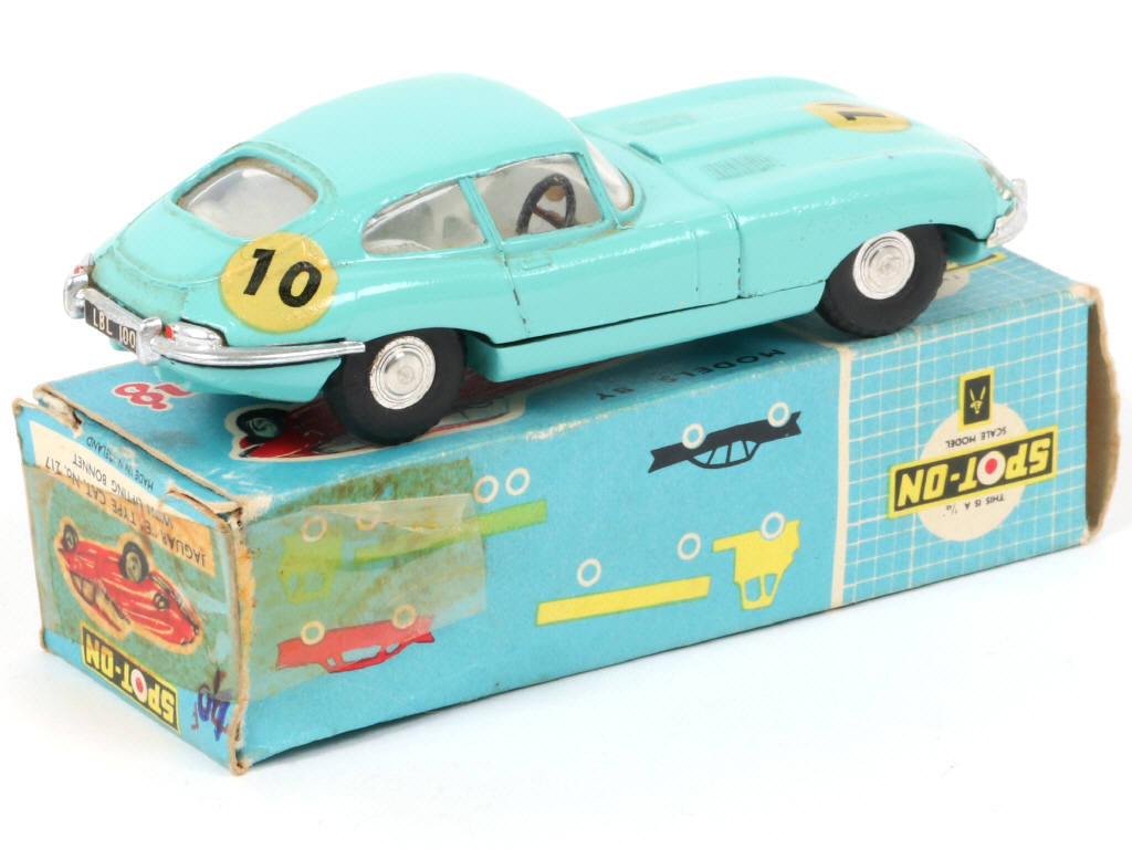 Lot 371 - SPOT-ON (GB) (1)