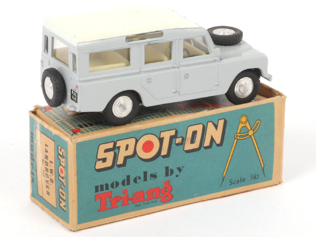 Lot 375 - SPOT-ON (GB) (1)