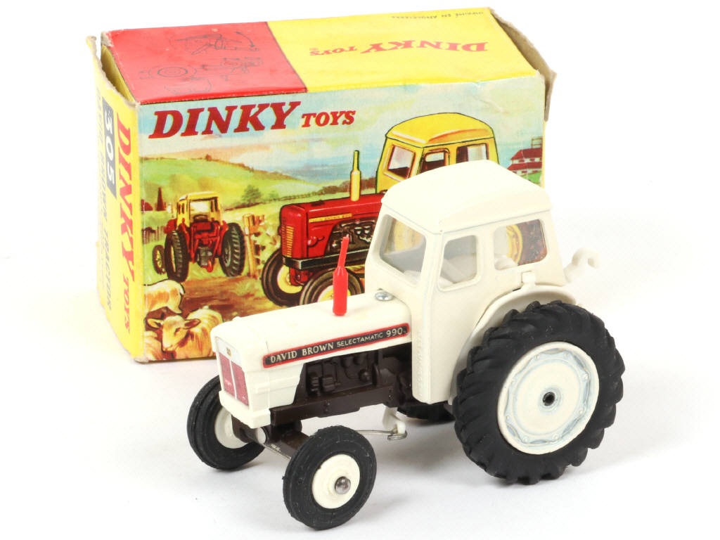 Lot 644 - DINKY TOYS (GB) (1)