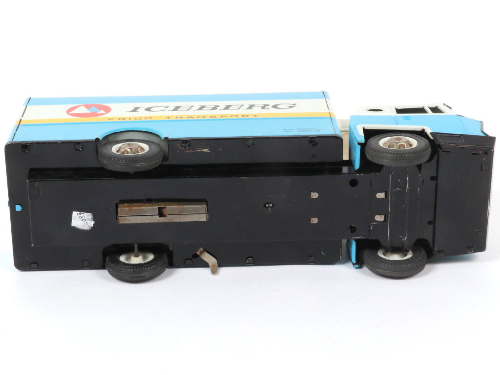 Lot 156 - JOUSTRA (FRANCE) (1)