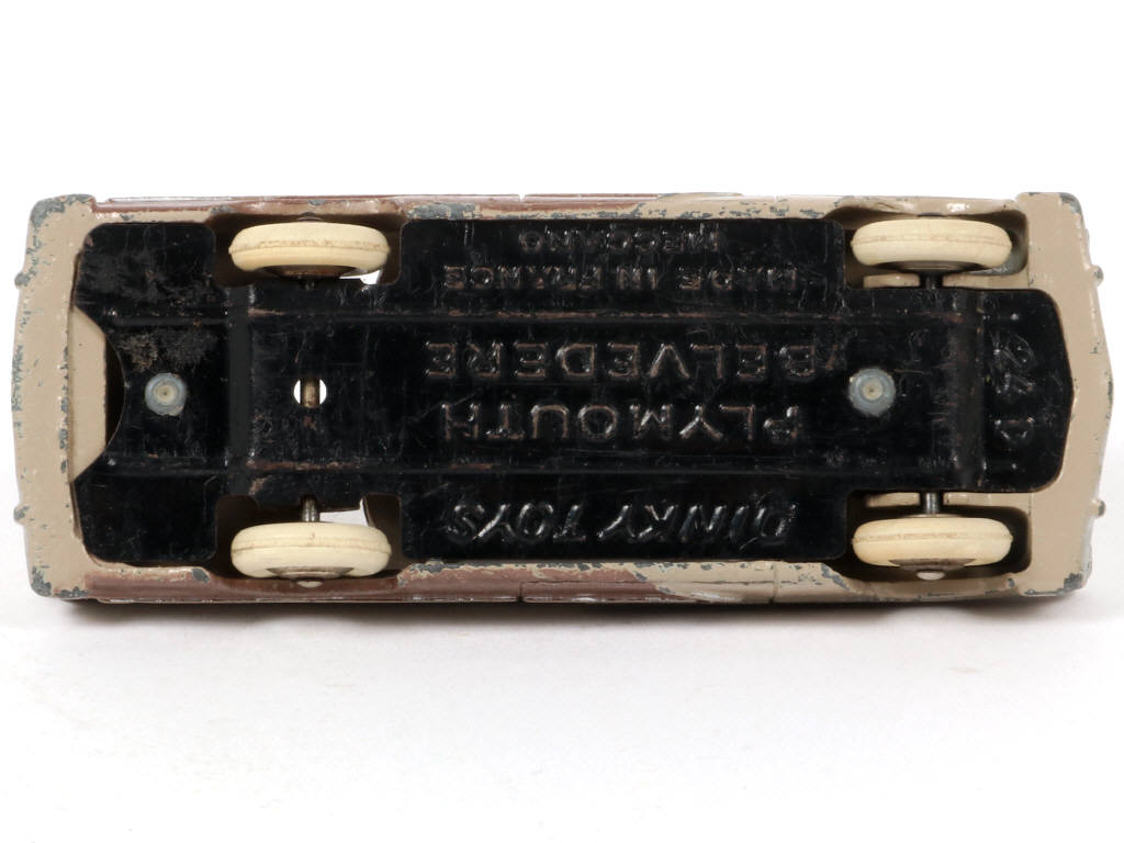 Lot 507 - DINKY TOYS (FRANCE) (1)