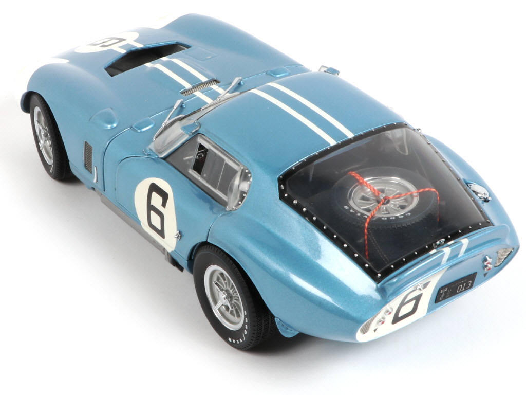 Lot 23 - EXOTO (USA) (1)