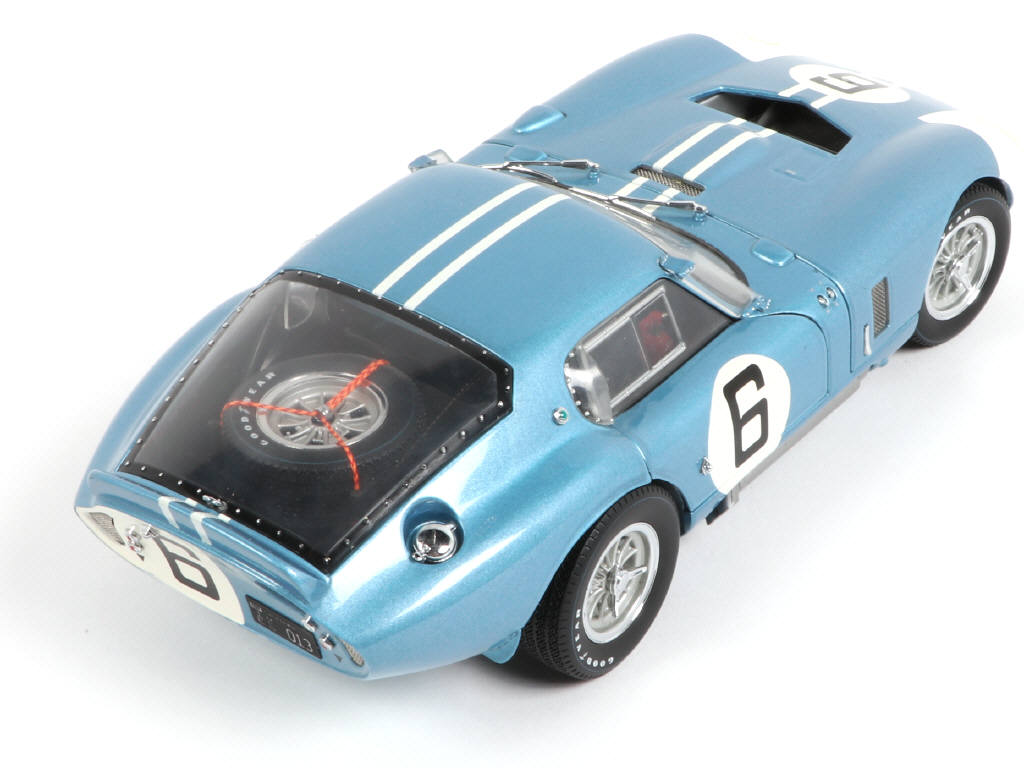 Lot 23 - EXOTO (USA) (1)