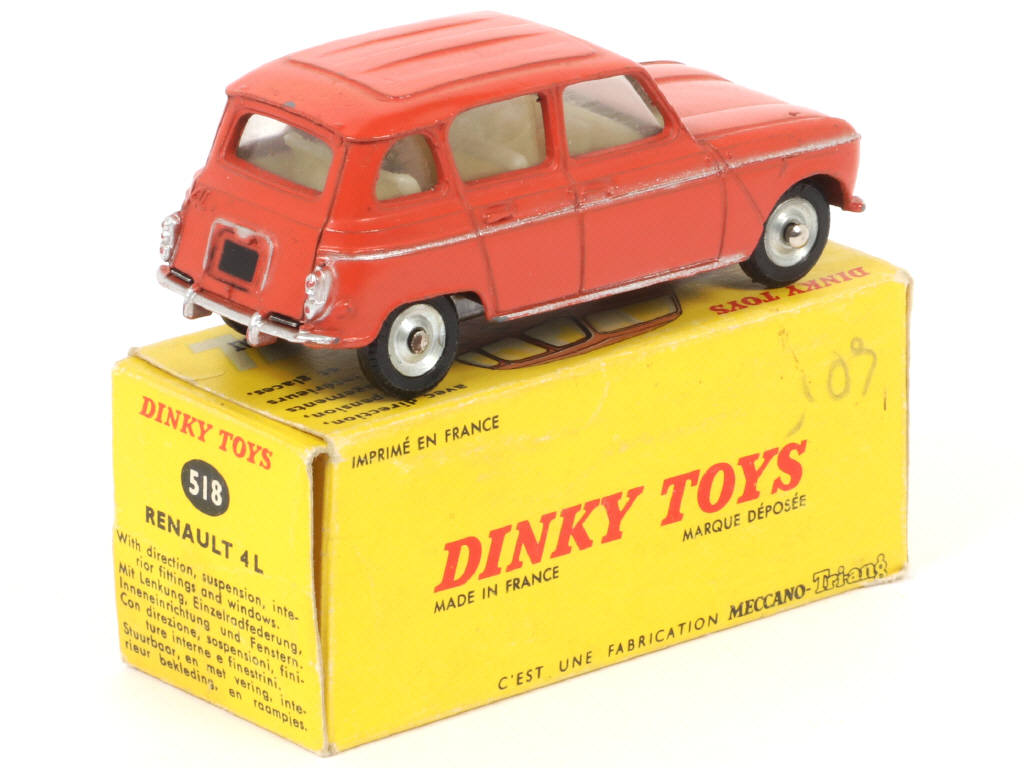 Lot 528 - DINKY TOYS (FRANCE) (1)