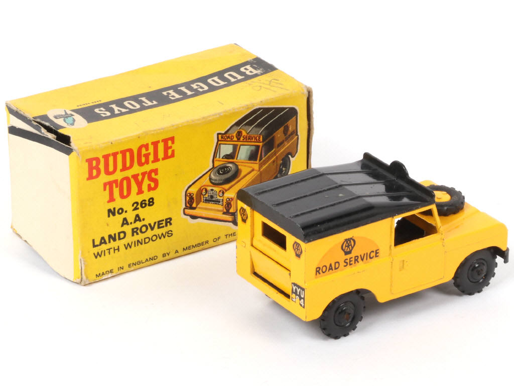 Lot 351 - BUDGIE MODELS (GB) (1)