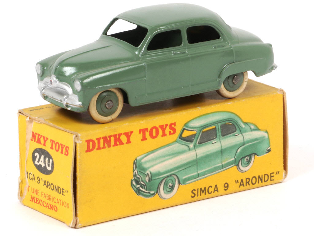Lot 521 - DINKY TOYS (FRANCE) (1)