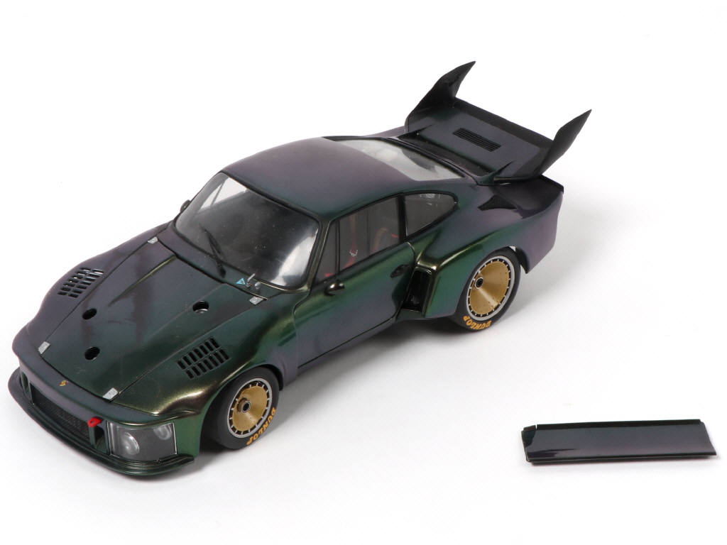 Lot 160 - EXOTO (USA) (1)