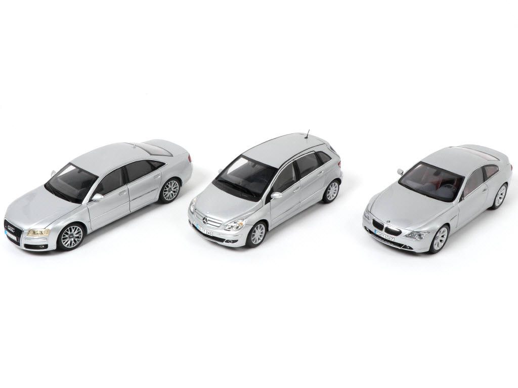 Lot 157 - KYOSHO (JAPON) (3)