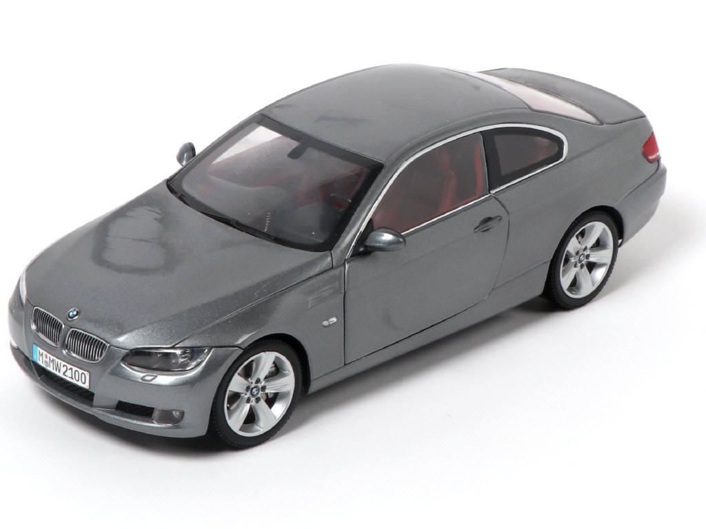 Lot 139 - KYOSHO (JAPON) (1)