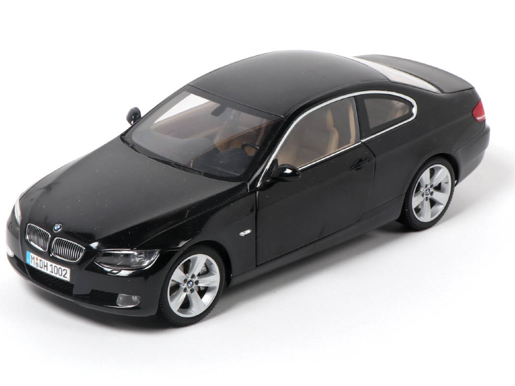 Lot 140 - KYOSHO (JAPON) (1)