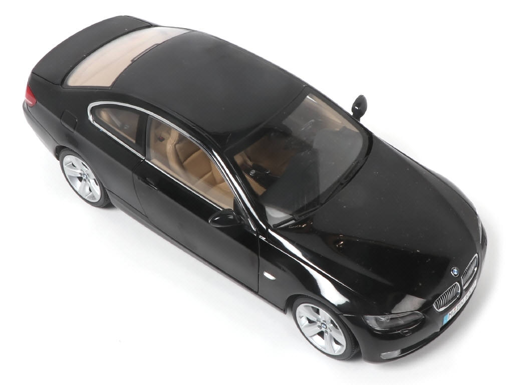 Lot 140 - KYOSHO (JAPON) (1)