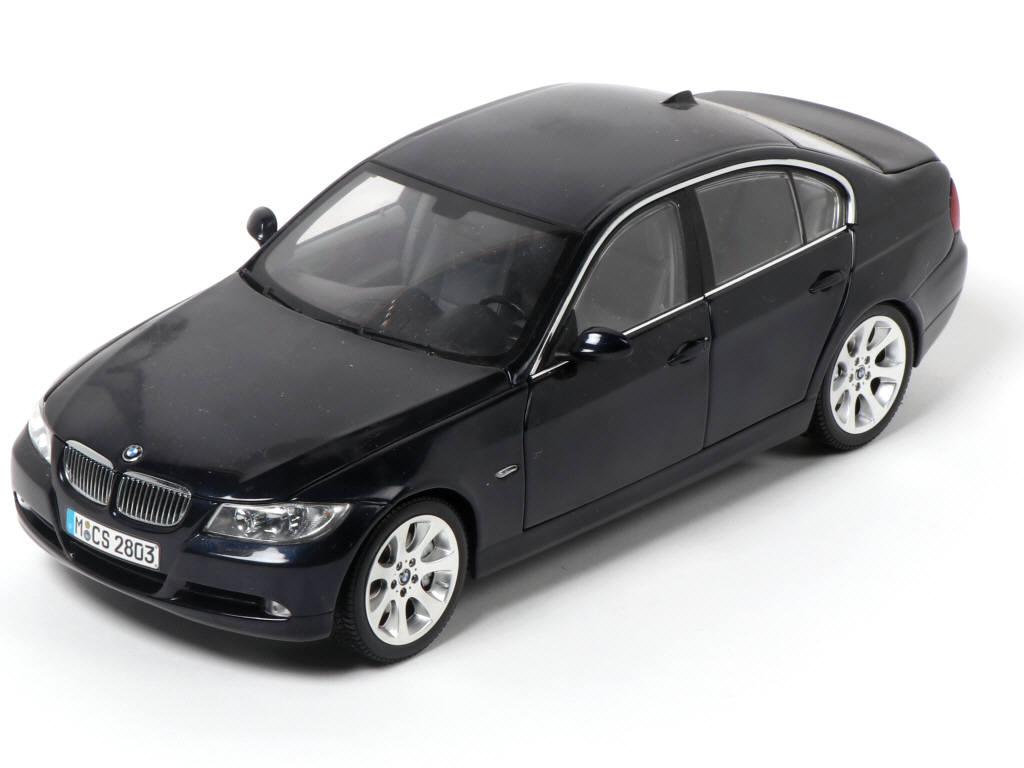 Lot 141 - KYOSHO (JAPON) (1)