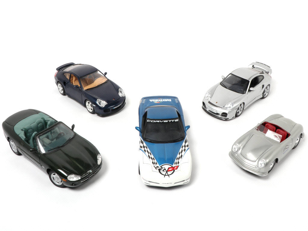 Lot 101 - DIVERS (5)