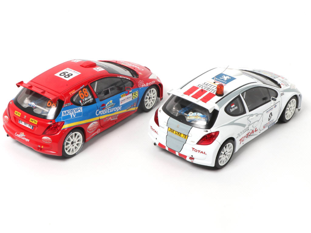 Lot 137 - SUN STAR (CHINE) (2)