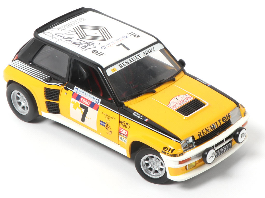 Lot 129 - UNIVERSAL HOBBIES (CHINE) (1)