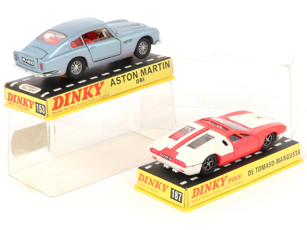 Lot 309 - DINKY TOYS (GB) (2)