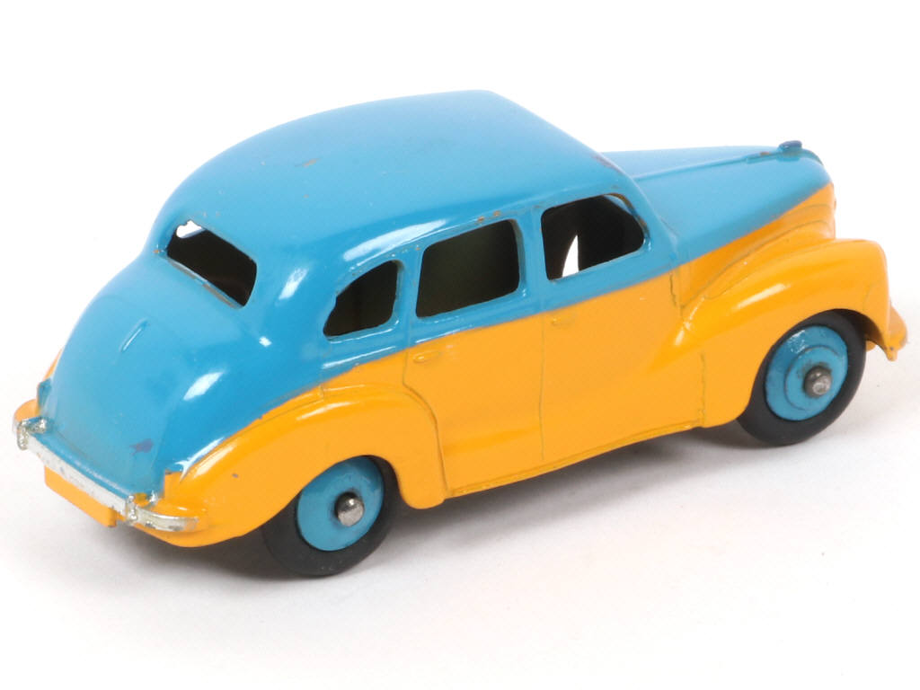 Lot 303 - DINKY TOYS (GB) (1)