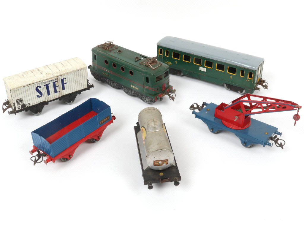 Lot 37 - HORNBY 'O' (FRANCE) (6)
