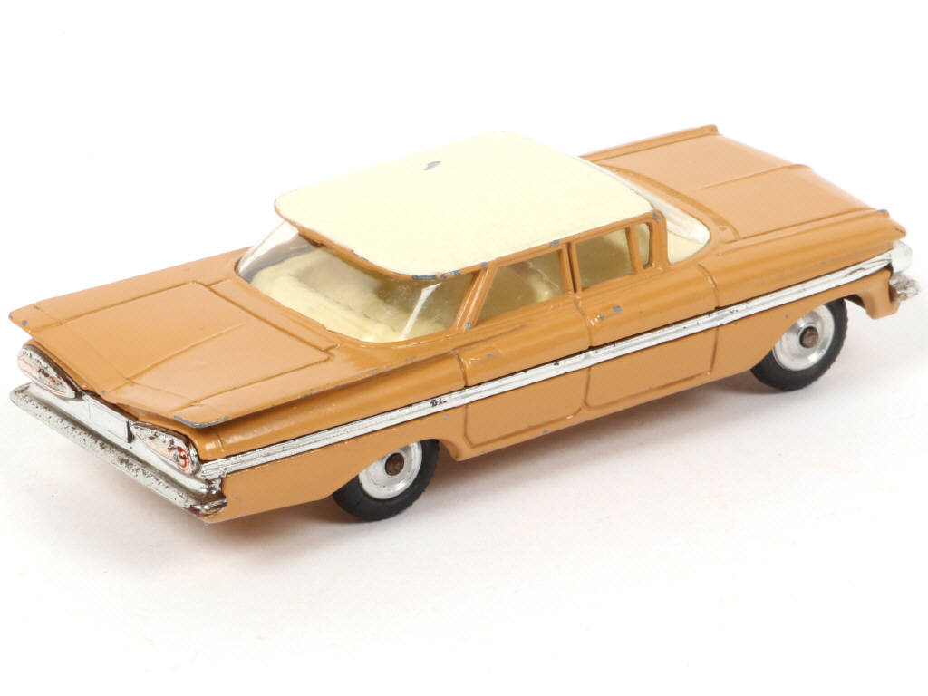 Lot 220 - CORGI TOYS (GB) (1)