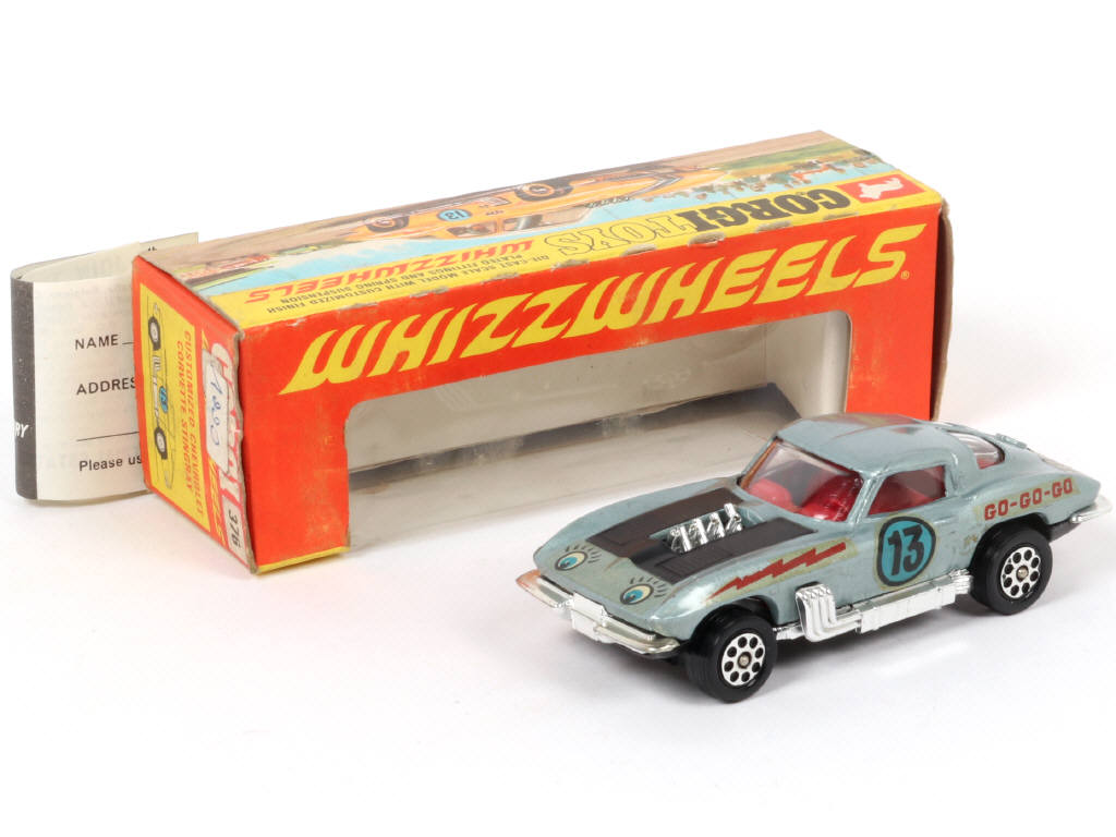 Lot 230 - CORGI TOYS (GB) (1)