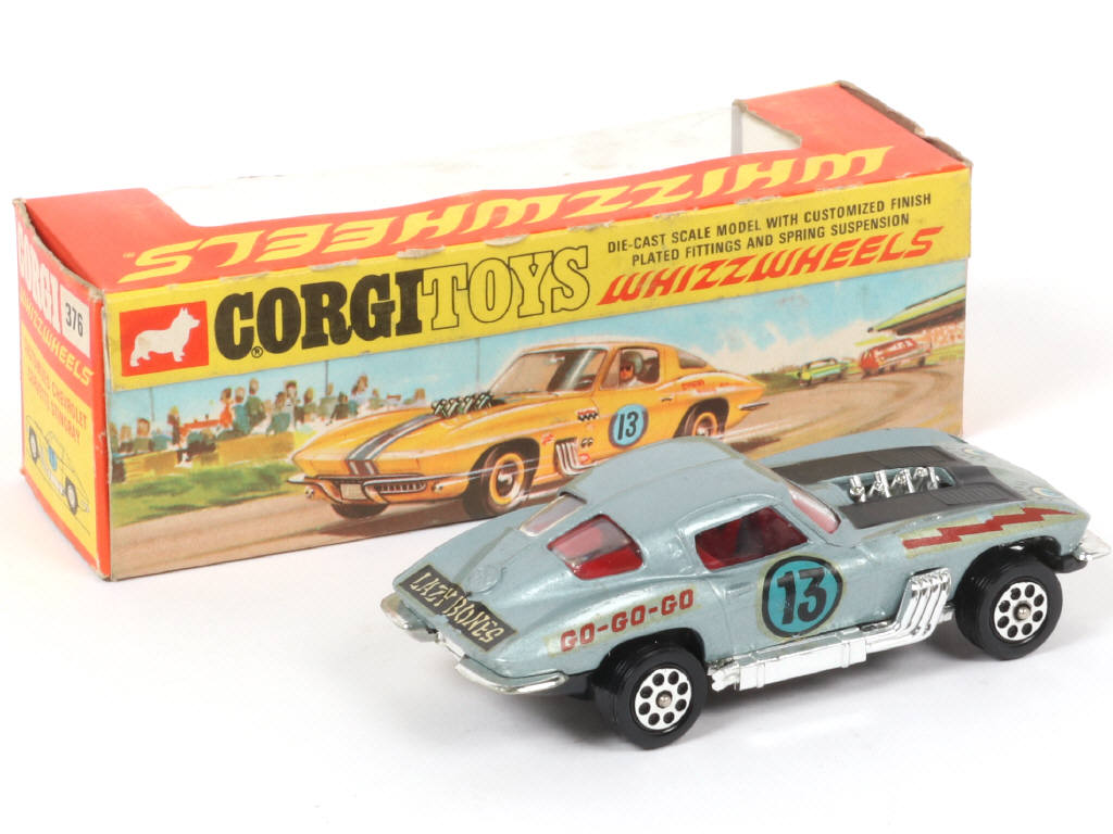 Lot 230 - CORGI TOYS (GB) (1)