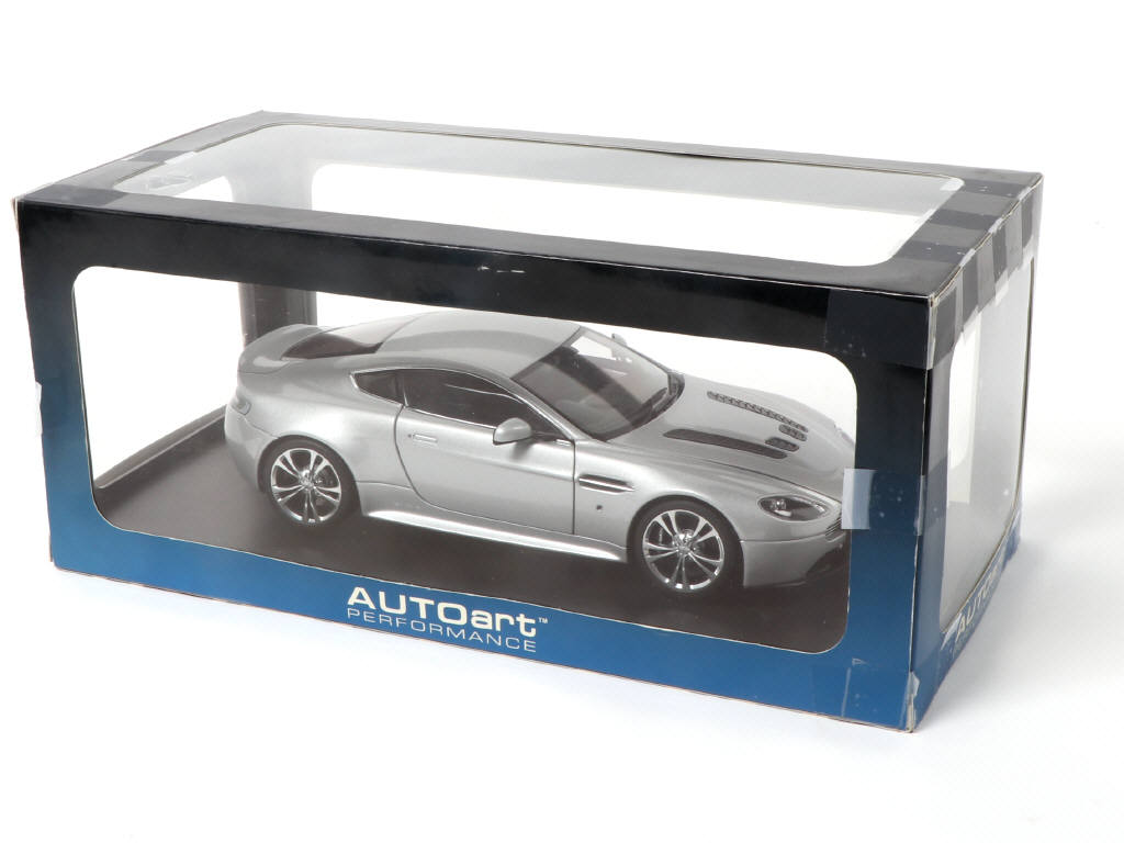 Lot 112 - AUTOART (ALLEMAGNE) (1)