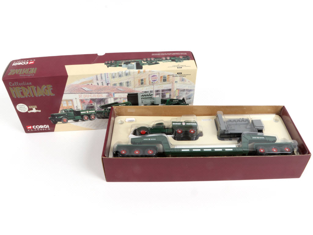 Lot 213 - CORGI TOYS (GB) (1)