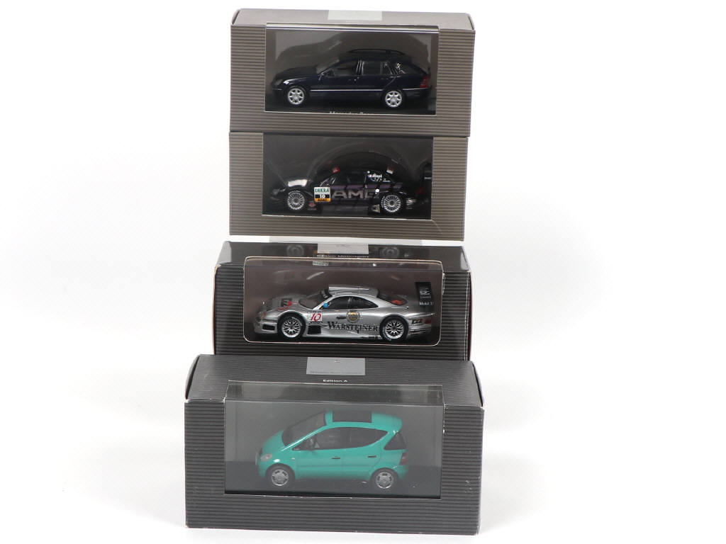 Lot 121 - AUTOART (ALLEMAGNE) (4)