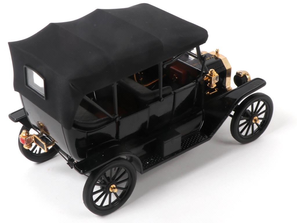 Lot 172 - FRANKLIN MINT (USA) (1)