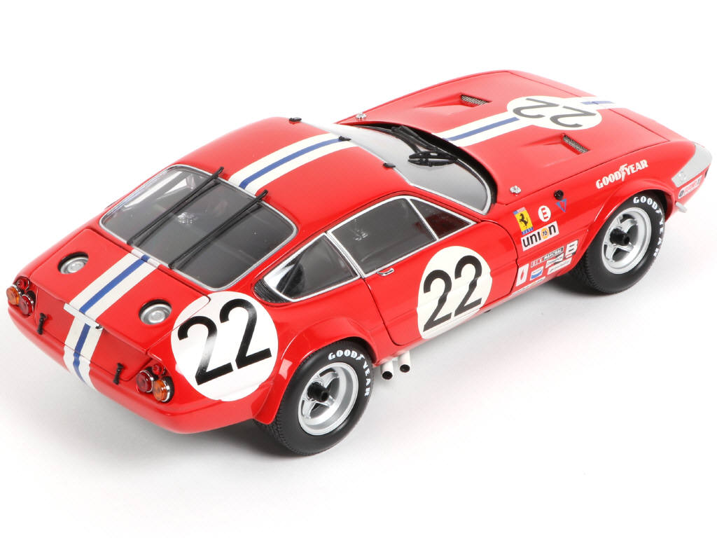 Lot 73 - KYOSHO (JAPON) (1)