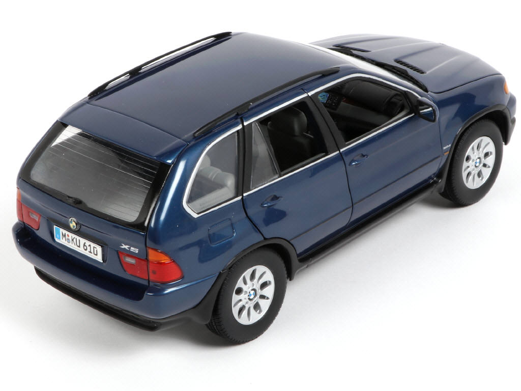 Lot 93 - KYOSHO (JAPON) (1)