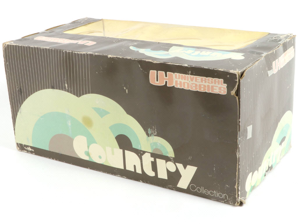 Lot 47 - UNIVERSAL HOBBIES (CHINE) (1)