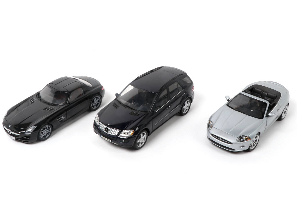 Lot 215 - MINICHAMPS (ALLEMAGNE) (1)