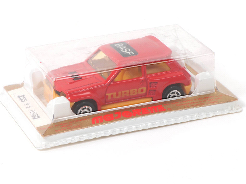 Lot 133 - MAJORETTE (FRANCE) (1)