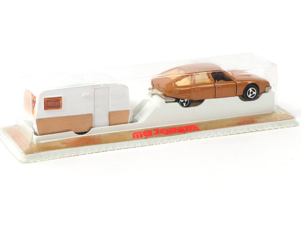 Lot 184 - MAJORETTE (FRANCE) (1)