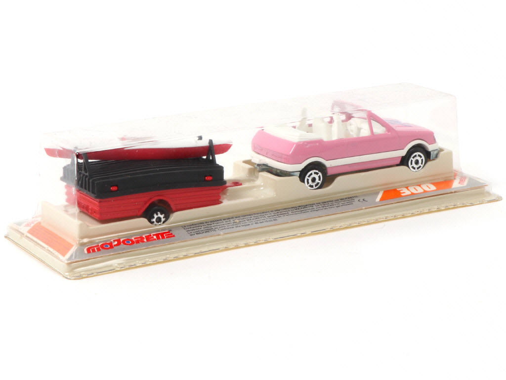 Lot 240 - MAJORETTE (FRANCE) (1)