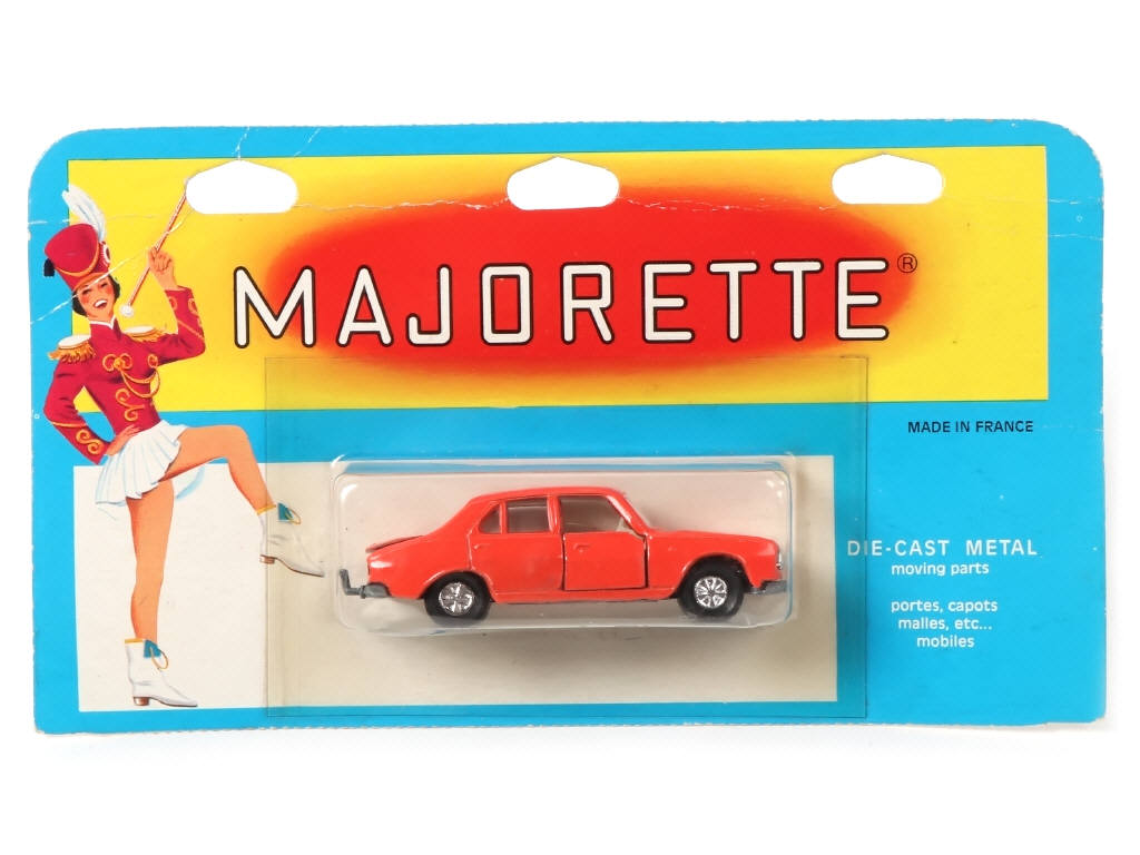 Lot 105 - MAJORETTE (FRANCE) (1)