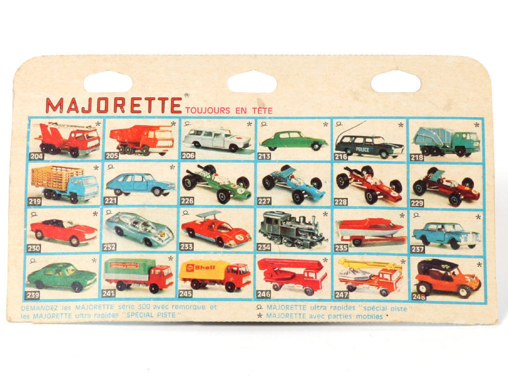 Lot 105 - MAJORETTE (FRANCE) (1)