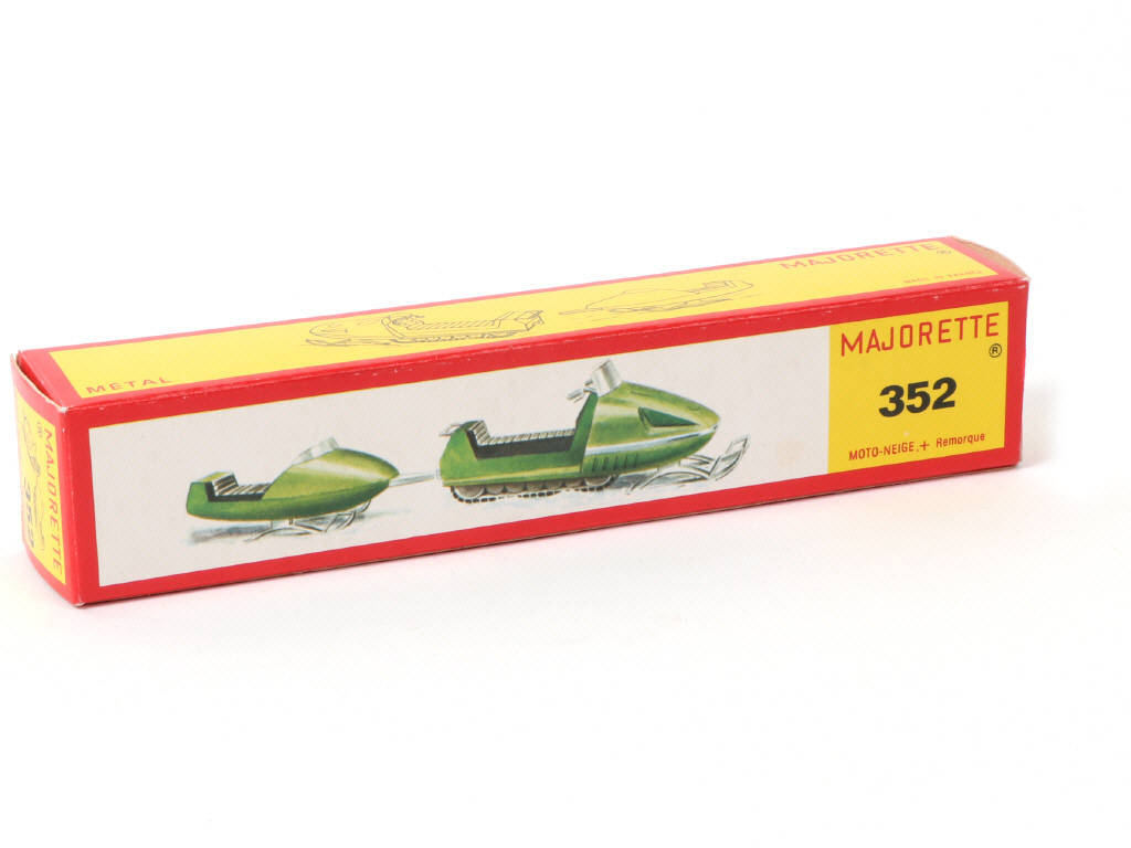 Lot 223 - MAJORETTE (FRANCE) (1)