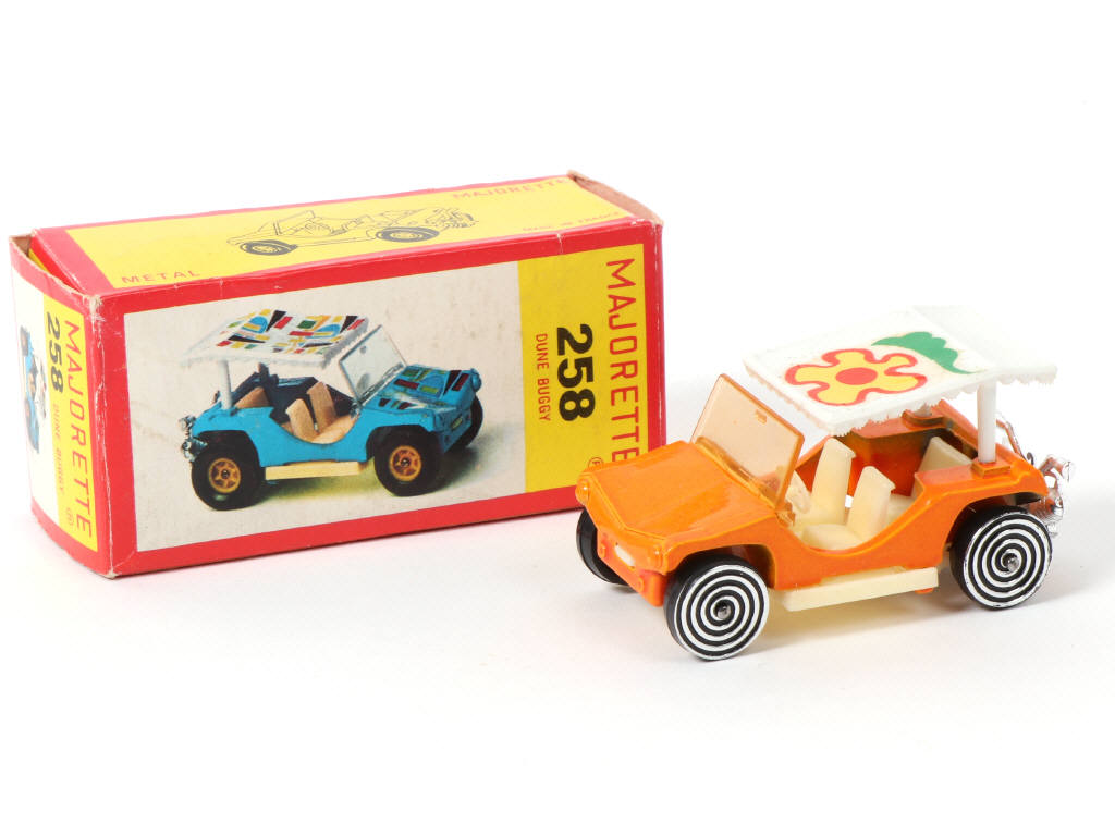 Lot 120 - MAJORETTE (FRANCE) (1)