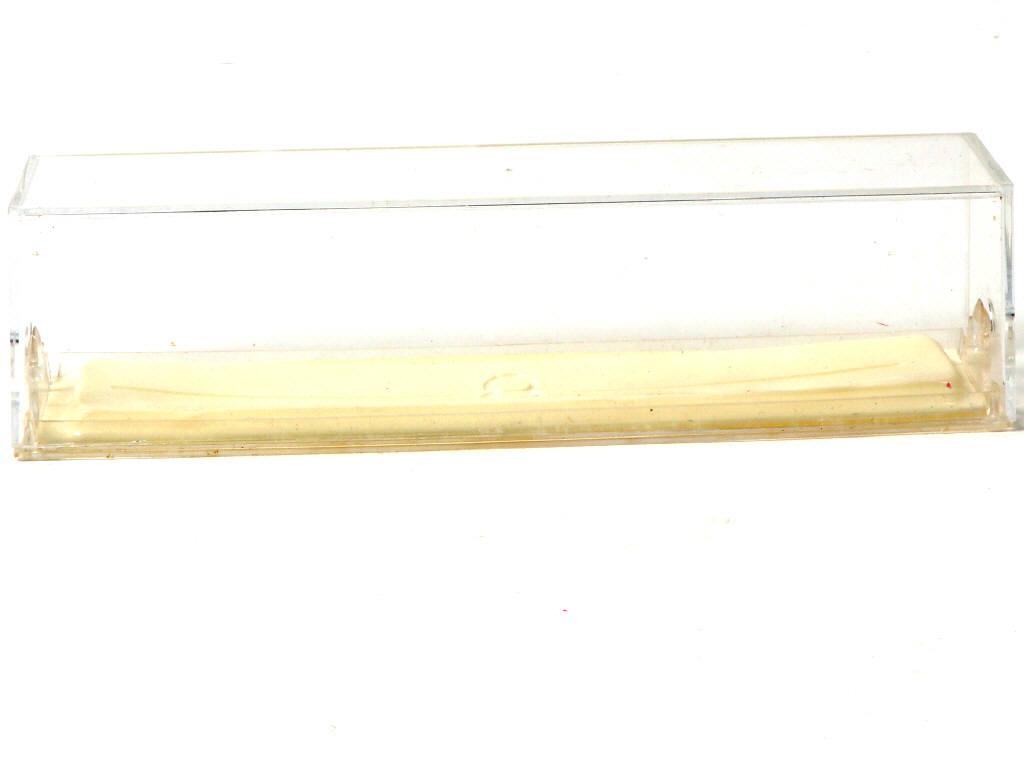Lot 225 - MAJORETTE (FRANCE) (1)