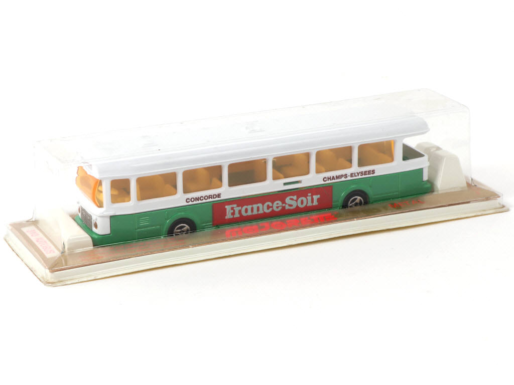 Lot 175 - MAJORETTE (FRANCE) (1)