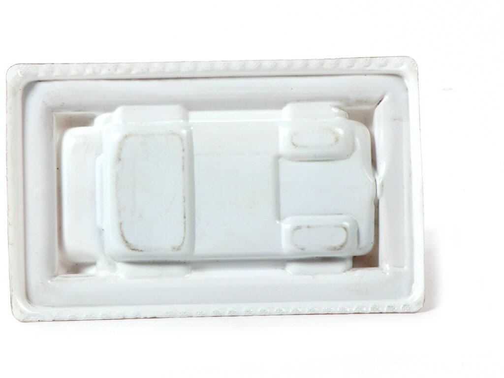 Lot 130 - MAJORETTE (FRANCE) (1)