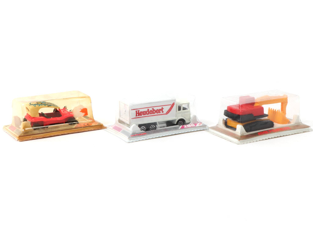 Lot 269 - MAJORETTE (FRANCE) (3)
