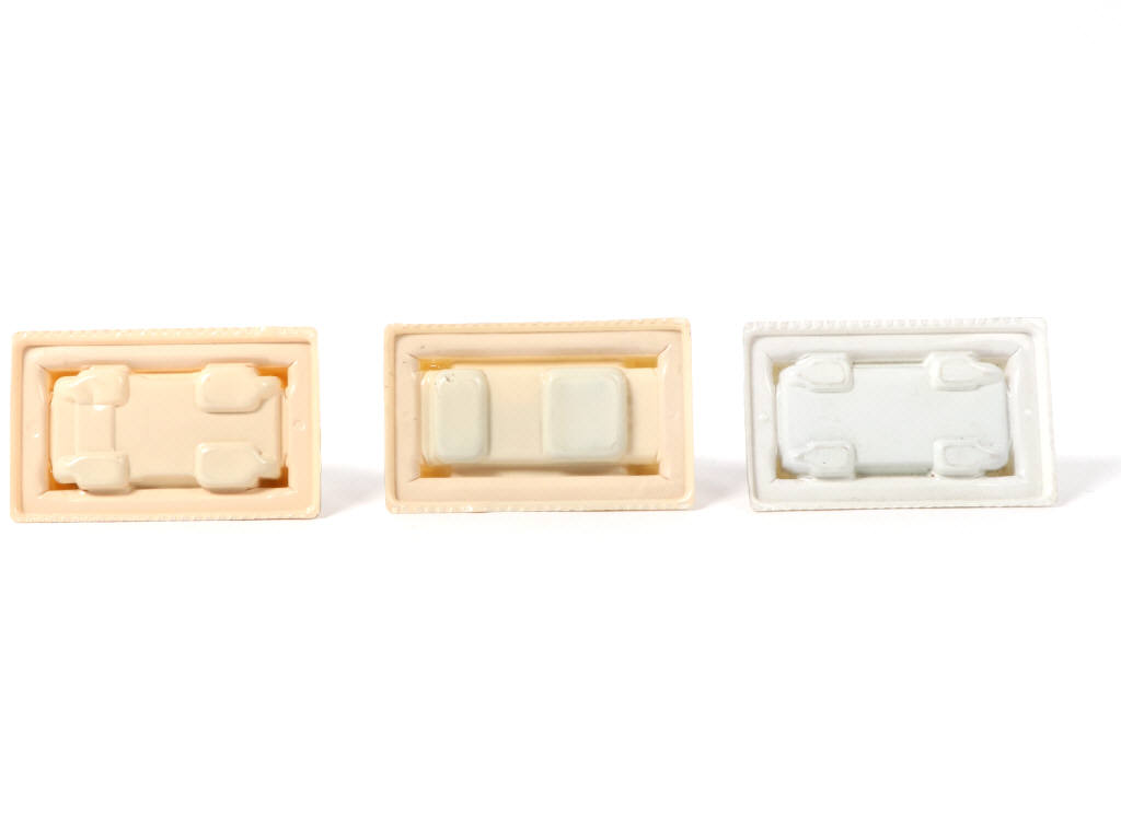 Lot 298 - MAJORETTE (FRANCE) (3)