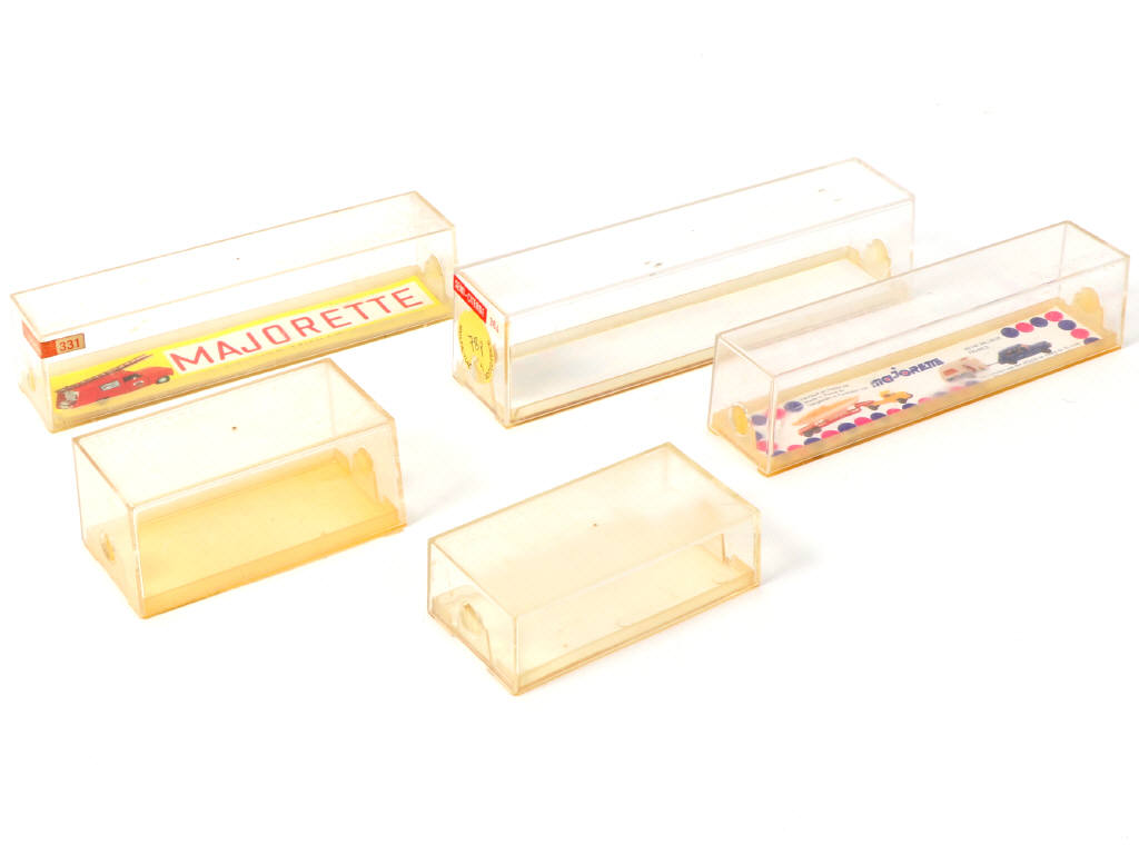 Lot 280 - MAJORETTE (FRANCE) (5)