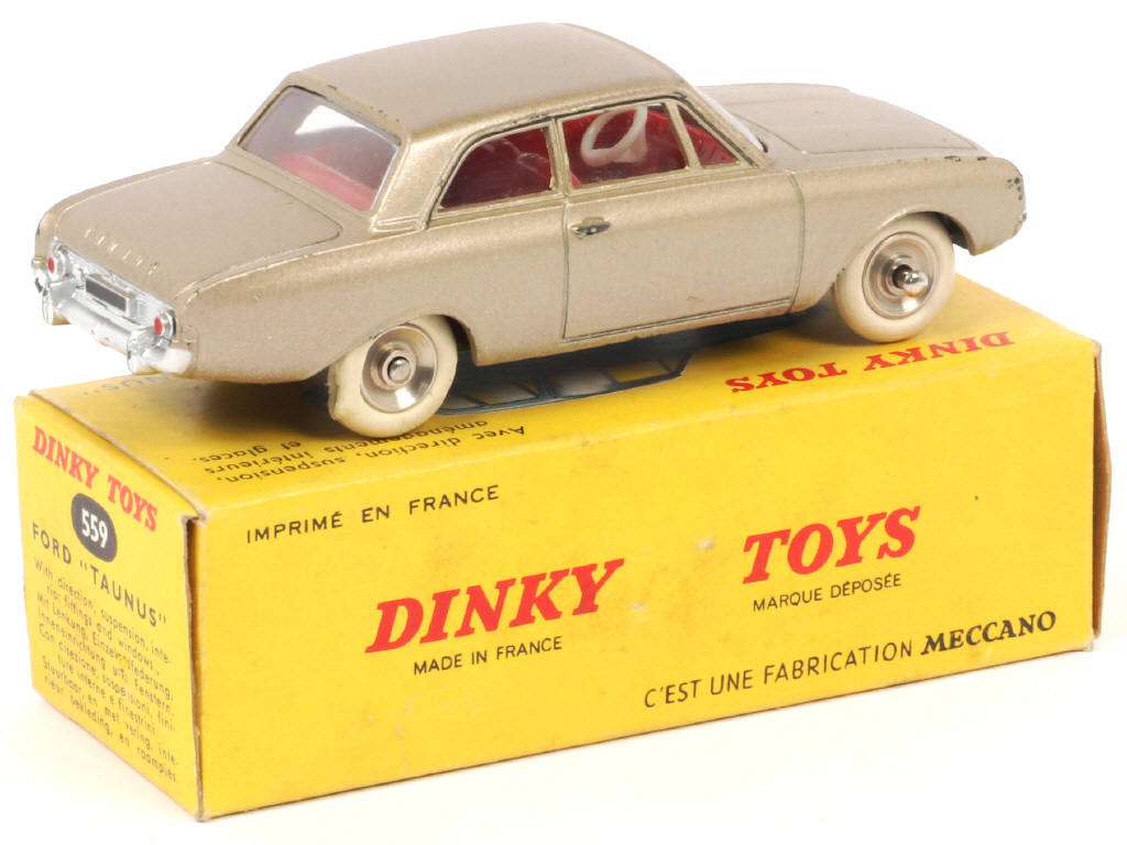 Lot 313 - DINKY TOYS (FRANCE) (1)