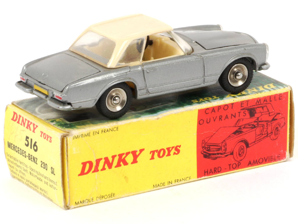 Lot 321 - DINKY TOYS (FRANCE) (1)