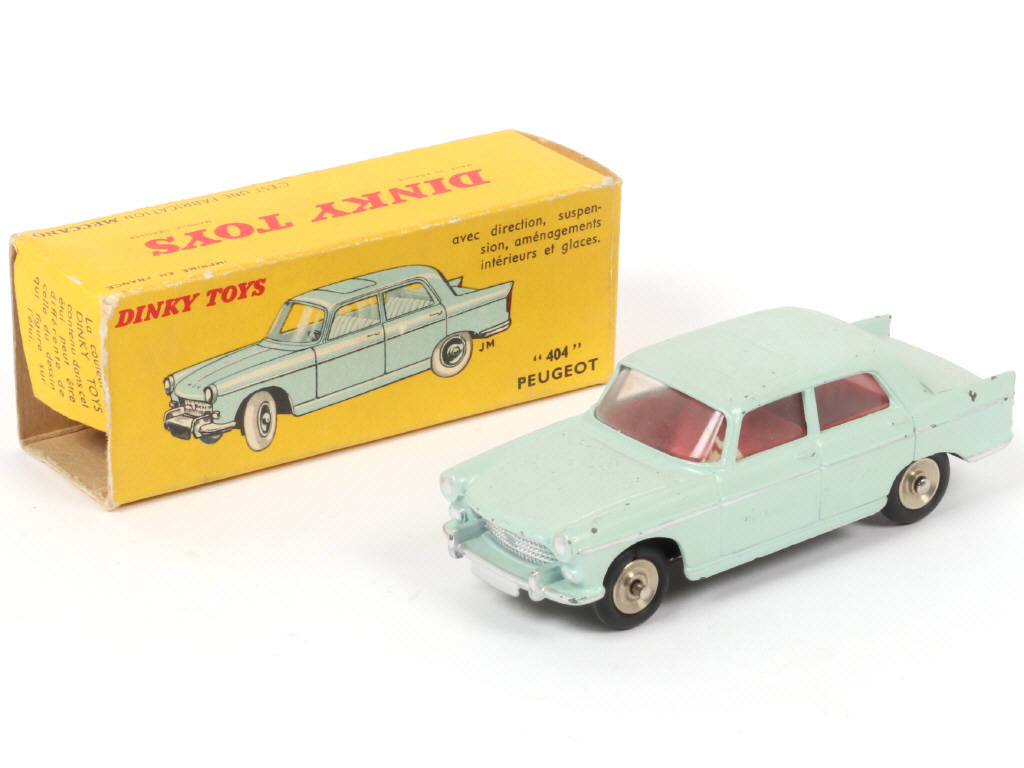 Lot 306 - DINKY TOYS (FRANCE) (1)