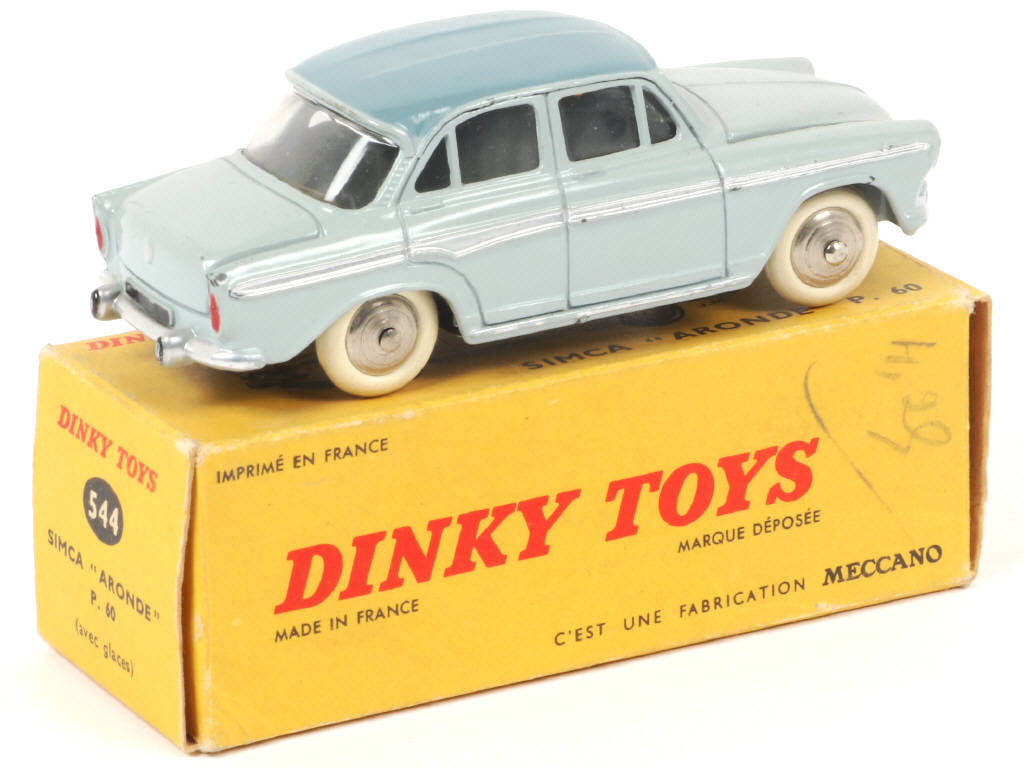 Lot 300 - DINKY TOYS (FRANCE) (1)